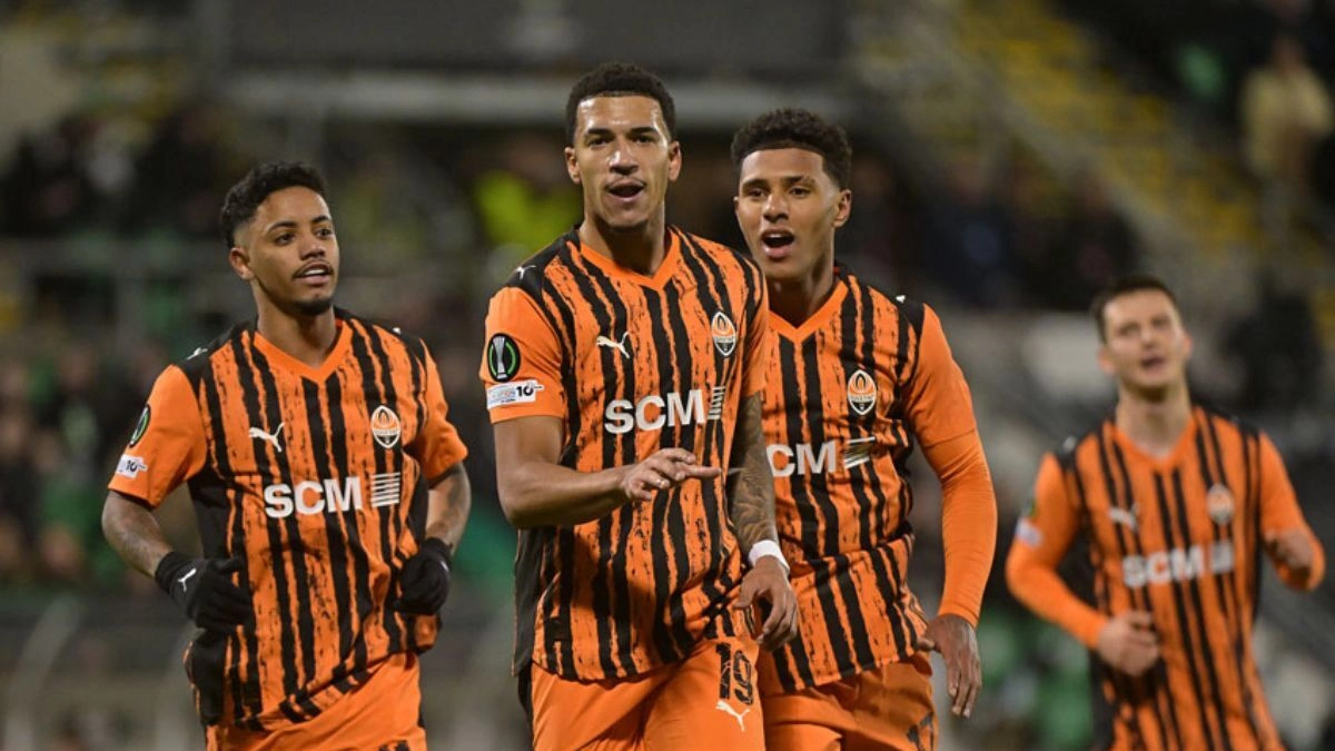 Гол Педріньйо визнали найкращим у перших матчах 1/4 Ліги конференцій — УЄФА відзначила шедевр