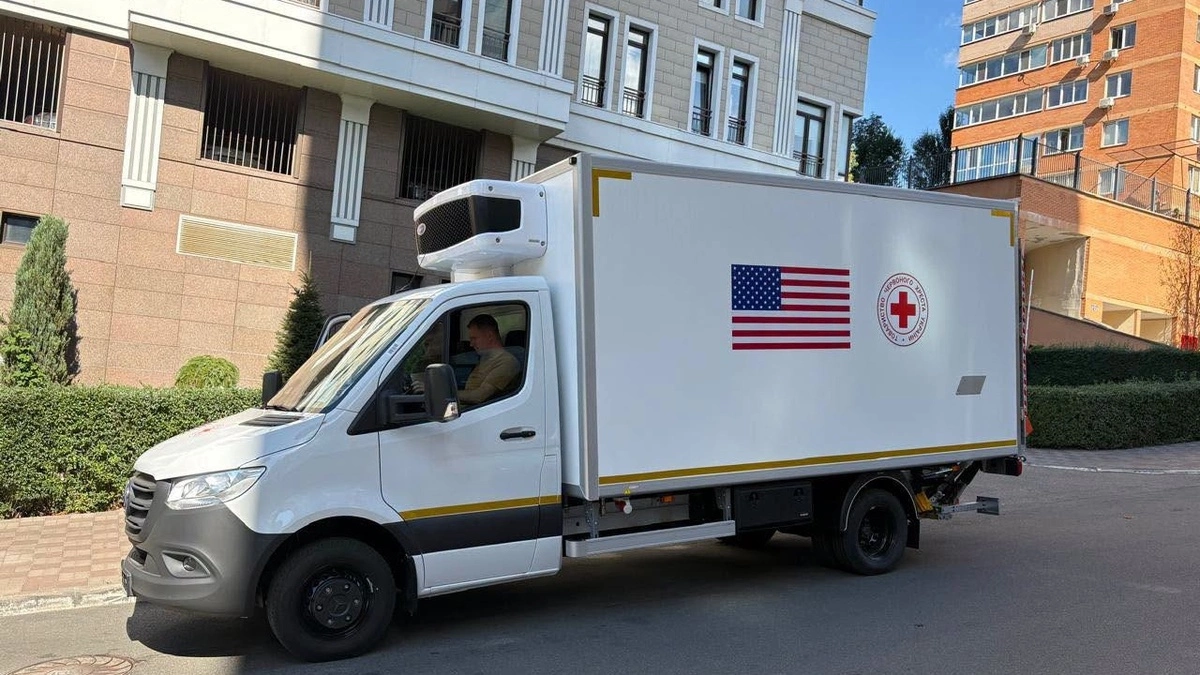 Червоний Хрест України та США об’єдналися, щоб ідентифікувати загиблих