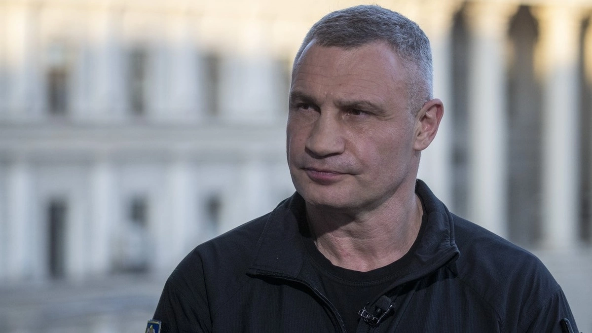 Російські дрони атакували Київ: у двох районах зафіксували удари — Кличко