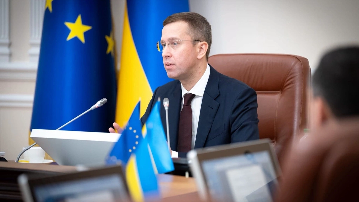 Уряд остаточно підготував зміни до системи бронювання — Корецький