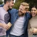 Як знайти вірних і надійних друзів у дорослому віці: поради для тих, хто не хоче бути самотнім