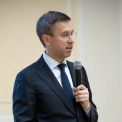 Прем’єр закликав бізнес готуватися до найгіршого: бюджетна діра може сягнути $1,5 млрд