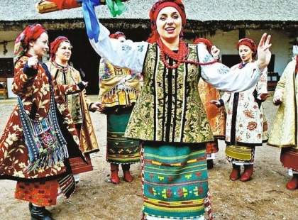 Масниця та Колодій 2026: українські традиції, про які мало хто знає — навіщо "карали" неодружених і як закликали щастя