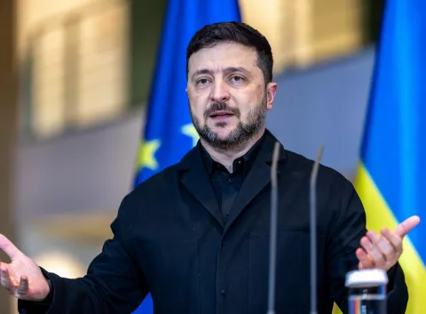 Зеленський: Україна заохочуватиме 800-тисячну армію високими зарплатами — що відомо