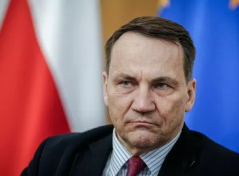 «США заробляють, а ми платимо»: у ЄС вимагають місце за столом переговорів про Україну